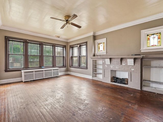 7842 S Constance Avenue, Chicago, IL 60649