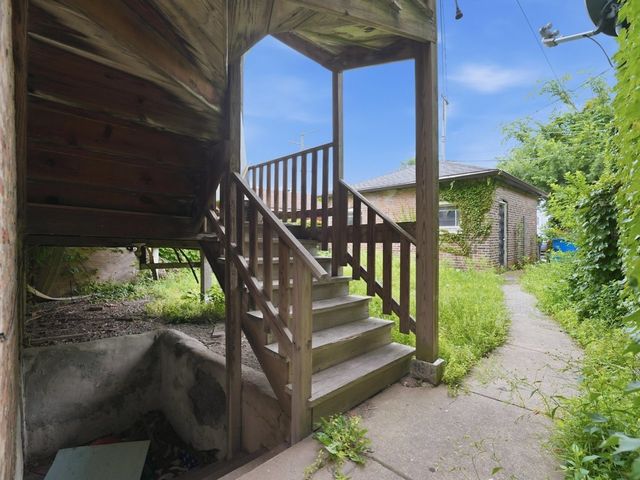 7842 S Constance Avenue, Chicago, IL 60649