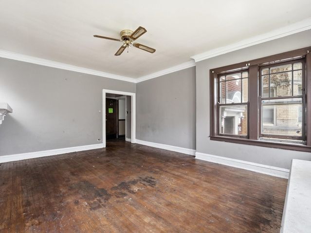 7842 S Constance Avenue, Chicago, IL 60649