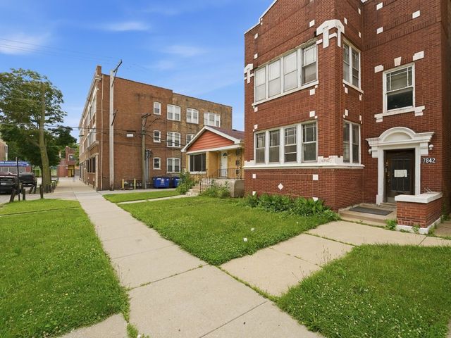 7842 S Constance Avenue, Chicago, IL 60649