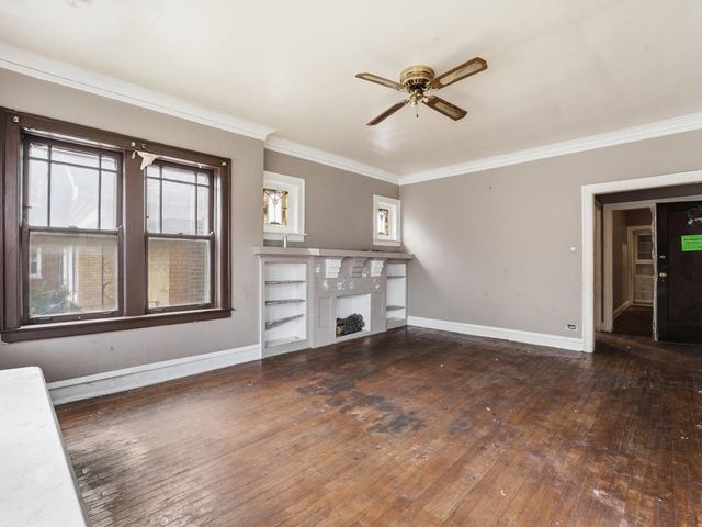 7842 S Constance Avenue, Chicago, IL 60649