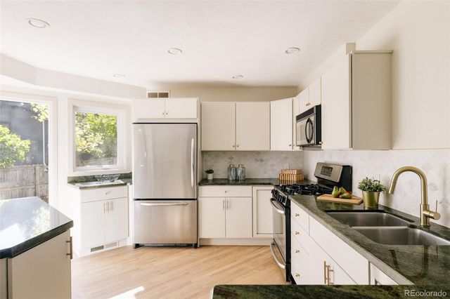 1737 Hawthorn Place, Boulder, CO 80304