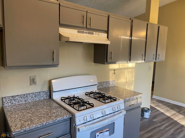 10399 Briarbay Drive, Jonesboro, GA 30238