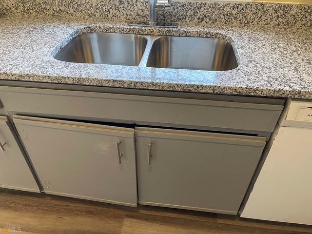 10399 Briarbay Drive, Jonesboro, GA 30238