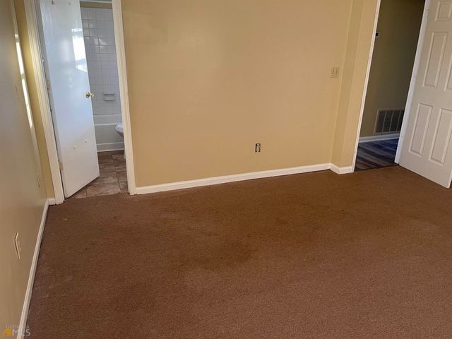 10399 Briarbay Drive, Jonesboro, GA 30238