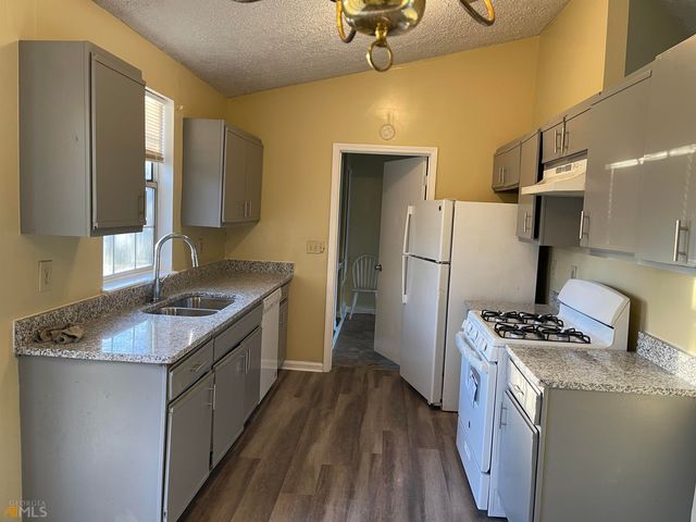 10399 Briarbay Drive, Jonesboro, GA 30238