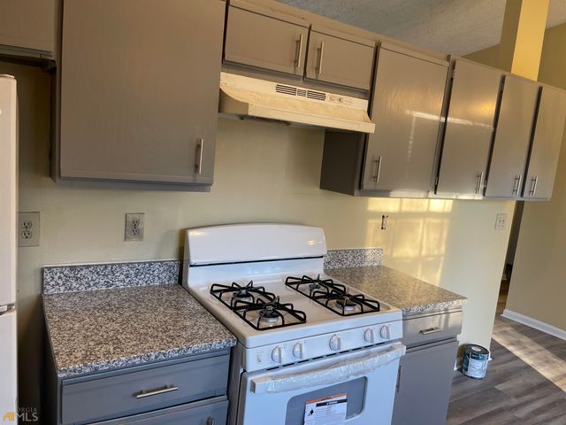 10399 Briarbay Drive, Jonesboro, GA 30238