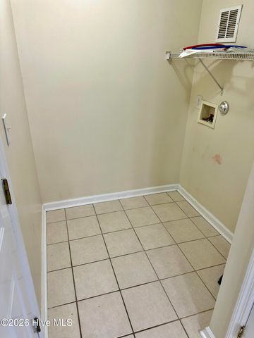 200 Newhan Court, Jacksonville, NC 28546