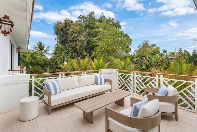 309 Greymon Drive, West Palm Beach, FL 33405