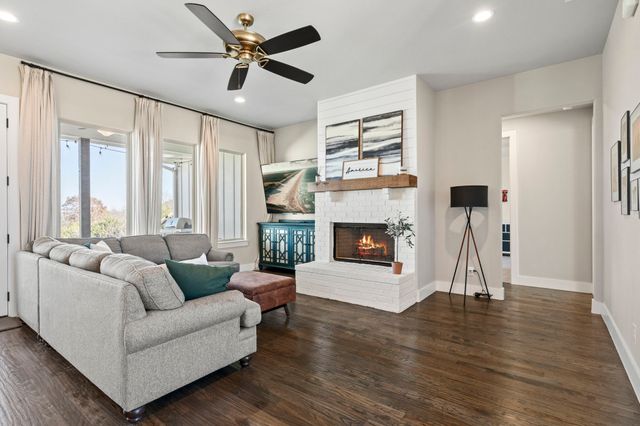 2110 Shady Grove Road, Weatherford, TX 76088