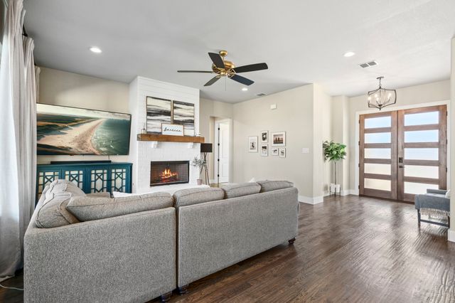 2110 Shady Grove Road, Weatherford, TX 76088