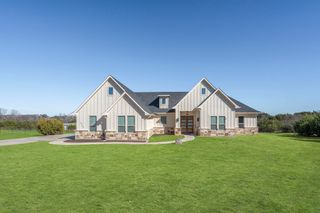 2110 Shady Grove Road, Weatherford, TX 76088