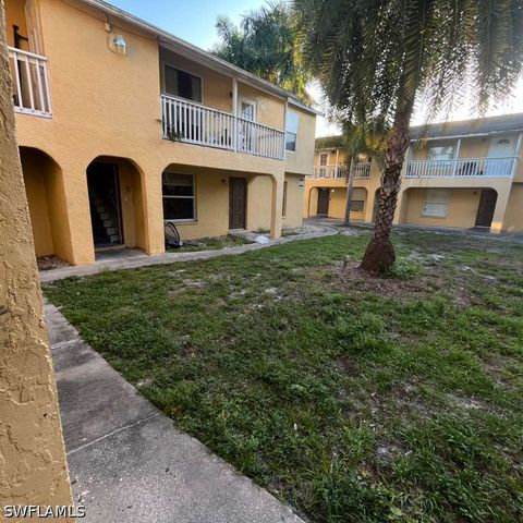 3950 Lora ST 205, Fort Myers, FL 33916