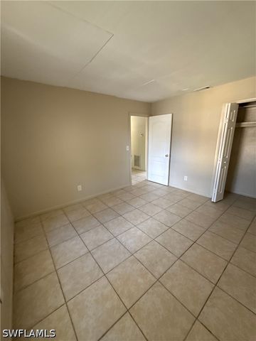 3950 Lora ST 205, Fort Myers, FL 33916