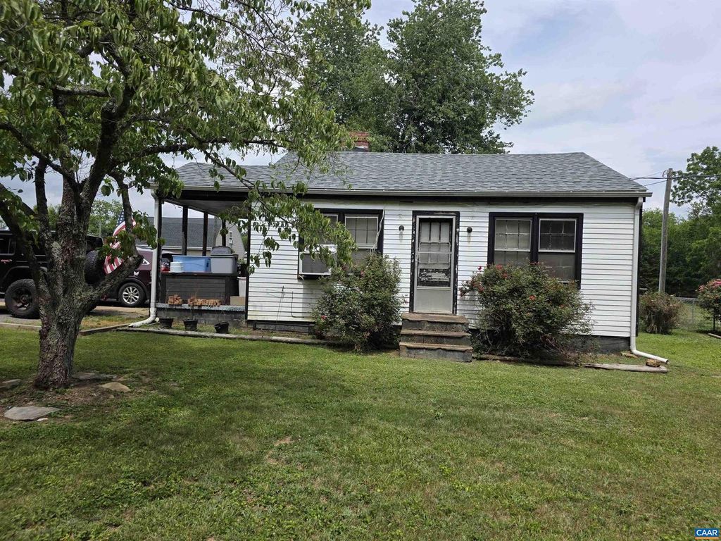 18235 LAHORE RD, Orange, VA 22960