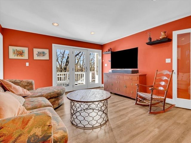 243 Upland Ave, Newton, MA 02461