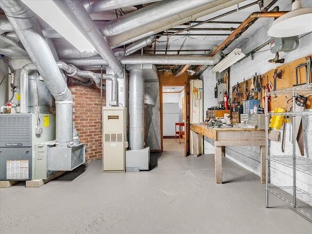 243 Upland Ave, Newton, MA 02461