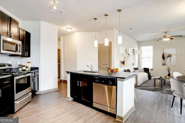 800 Millwood Street 902-214, Woodstock, GA 30189