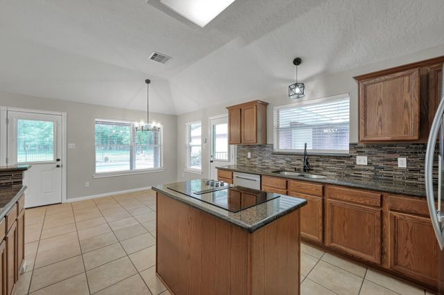 5307 Country Court, Magnolia, TX 77354