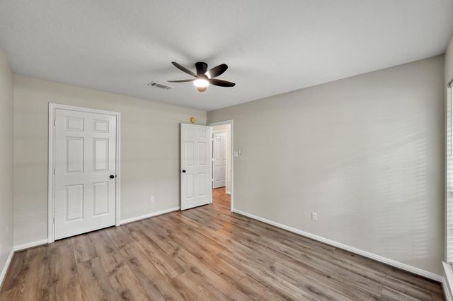 5307 Country Court, Magnolia, TX 77354