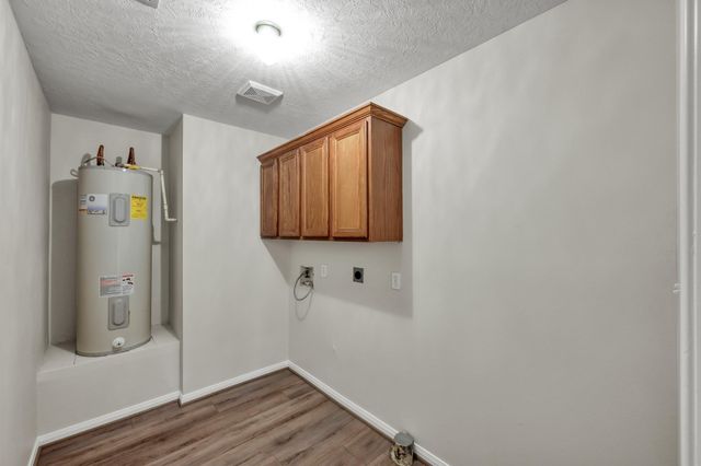 5307 Country Court, Magnolia, TX 77354