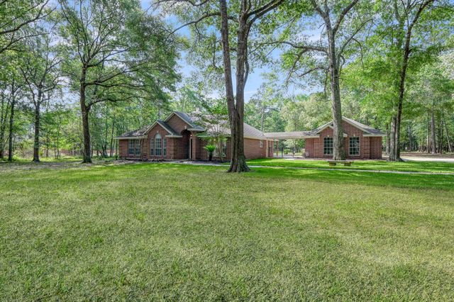5307 Country Court, Magnolia, TX 77354