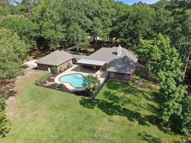 5307 Country Court, Magnolia, TX 77354