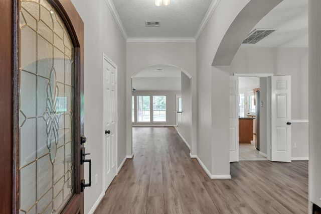 5307 Country Court, Magnolia, TX 77354