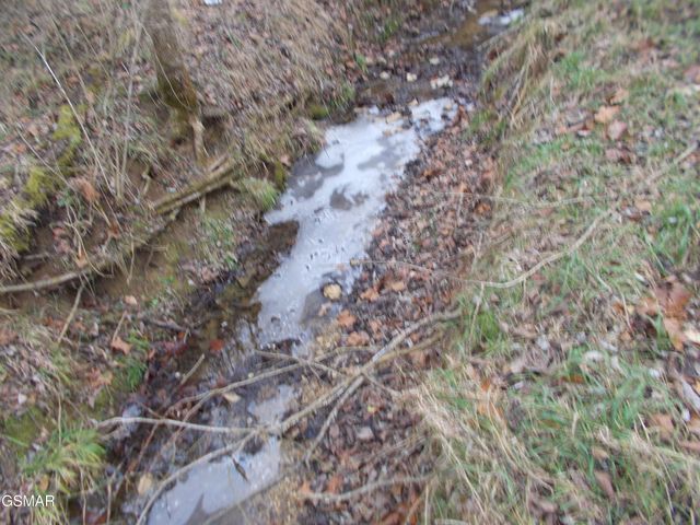 440 Mountain Lake Way, Newport, TN 37821