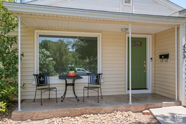 433 S 100 E, St. George, UT 84770