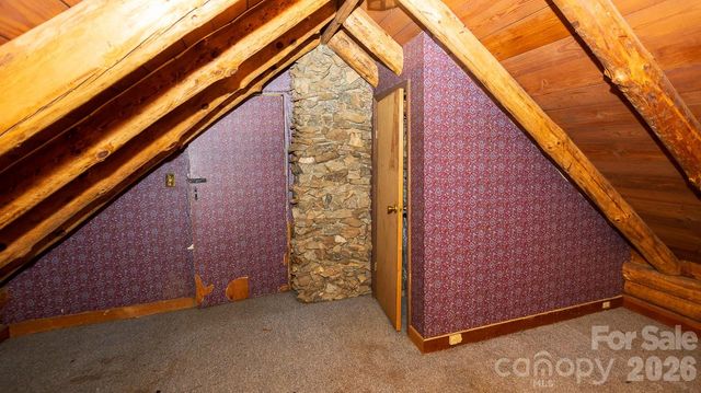 305 Melanie Lane, Black Mountain, NC 28711