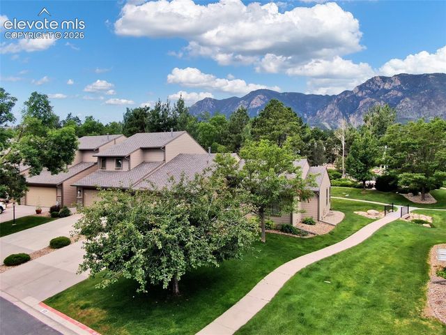 59 Woodbridge Drive, Colorado Springs, CO 80906