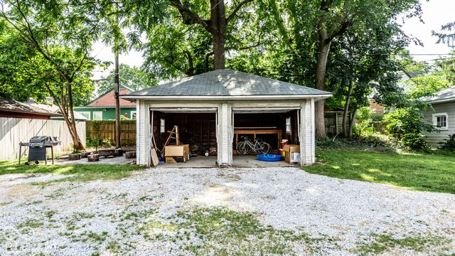6009 N Park Avenue, Indianapolis, IN 46220