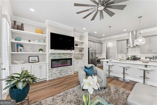 3370 Sarah Trail 6, Decatur, GA 30032