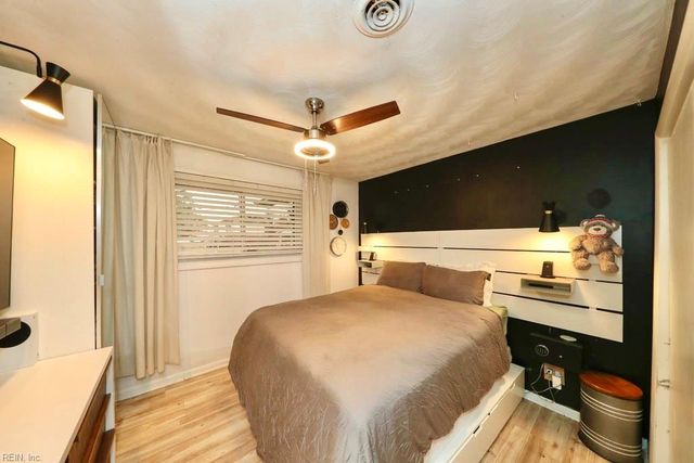 1022 Basie CRST, Portsmouth, VA 23701