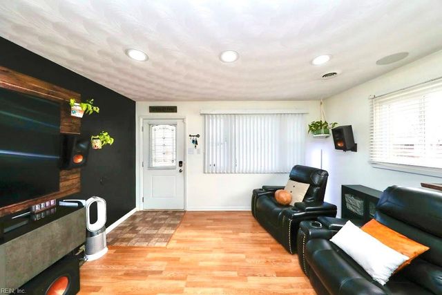 1022 Basie CRST, Portsmouth, VA 23701