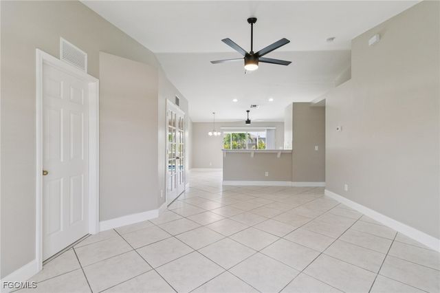 4022 SW 8th CT, Cape Coral, FL 33914