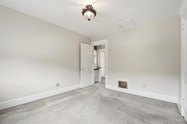3926 Oakpark Place, Cincinnati, OH 45209