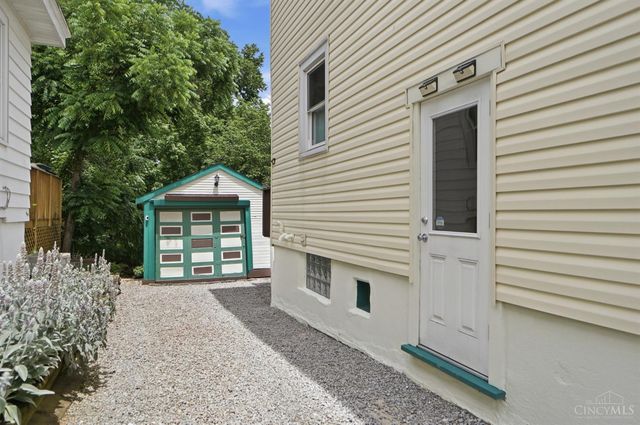 3926 Oakpark Place, Cincinnati, OH 45209