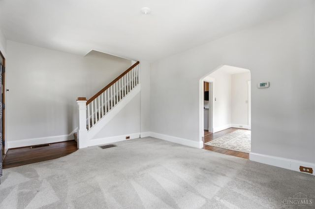 3926 Oakpark Place, Cincinnati, OH 45209