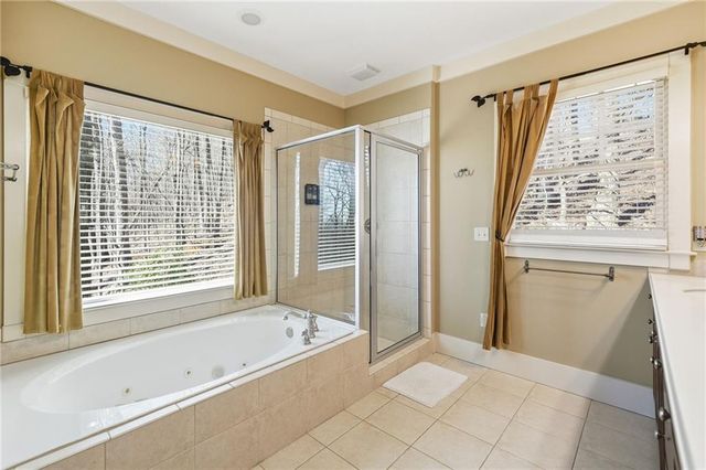 425 Sanderlin Mountain Drive, Jasper, GA 30143