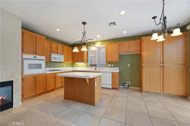 595 Dundee Lane, San Marcos, CA 92069