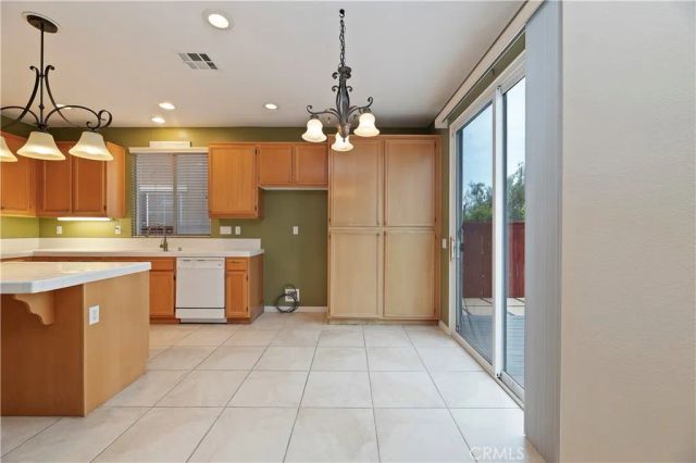 595 Dundee Lane, San Marcos, CA 92069