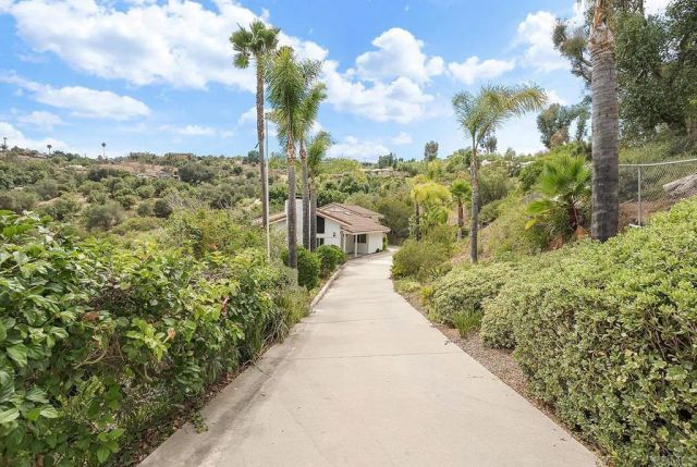 2645 Daisy Lane, Fallbrook, CA 92028
