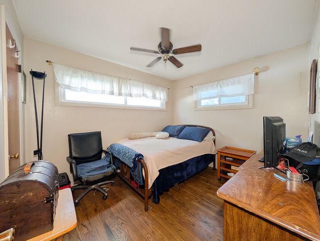 291 3rd Street, Wheeling, IL 60090