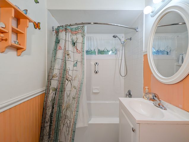 291 3rd Street, Wheeling, IL 60090