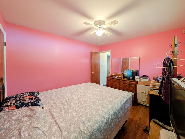 291 3rd Street, Wheeling, IL 60090