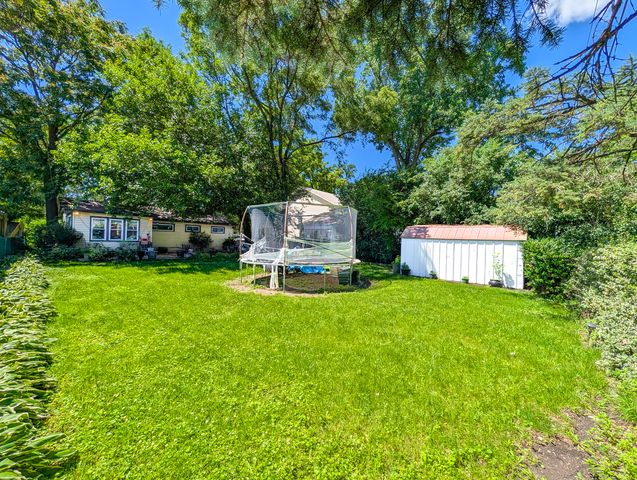 291 3rd Street, Wheeling, IL 60090