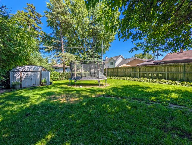 291 3rd Street, Wheeling, IL 60090