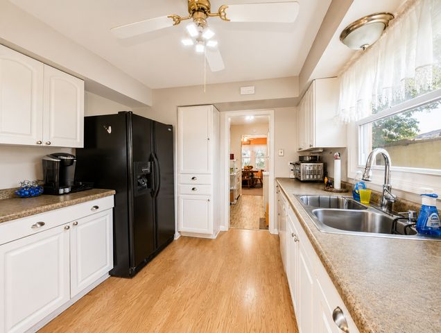 291 3rd Street, Wheeling, IL 60090
